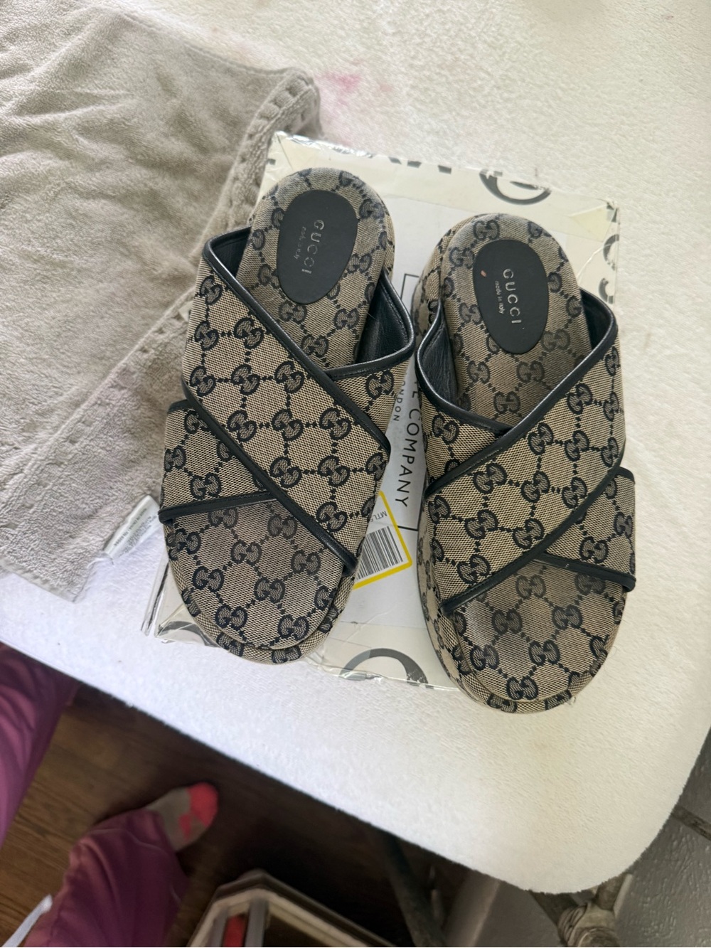 Excellent Preowned Condition Authentic Gucci Monogram Cross-Strap Wedge Slides - Picture 10 of 16